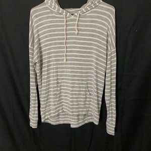 Comfy sweatshirt never really worn